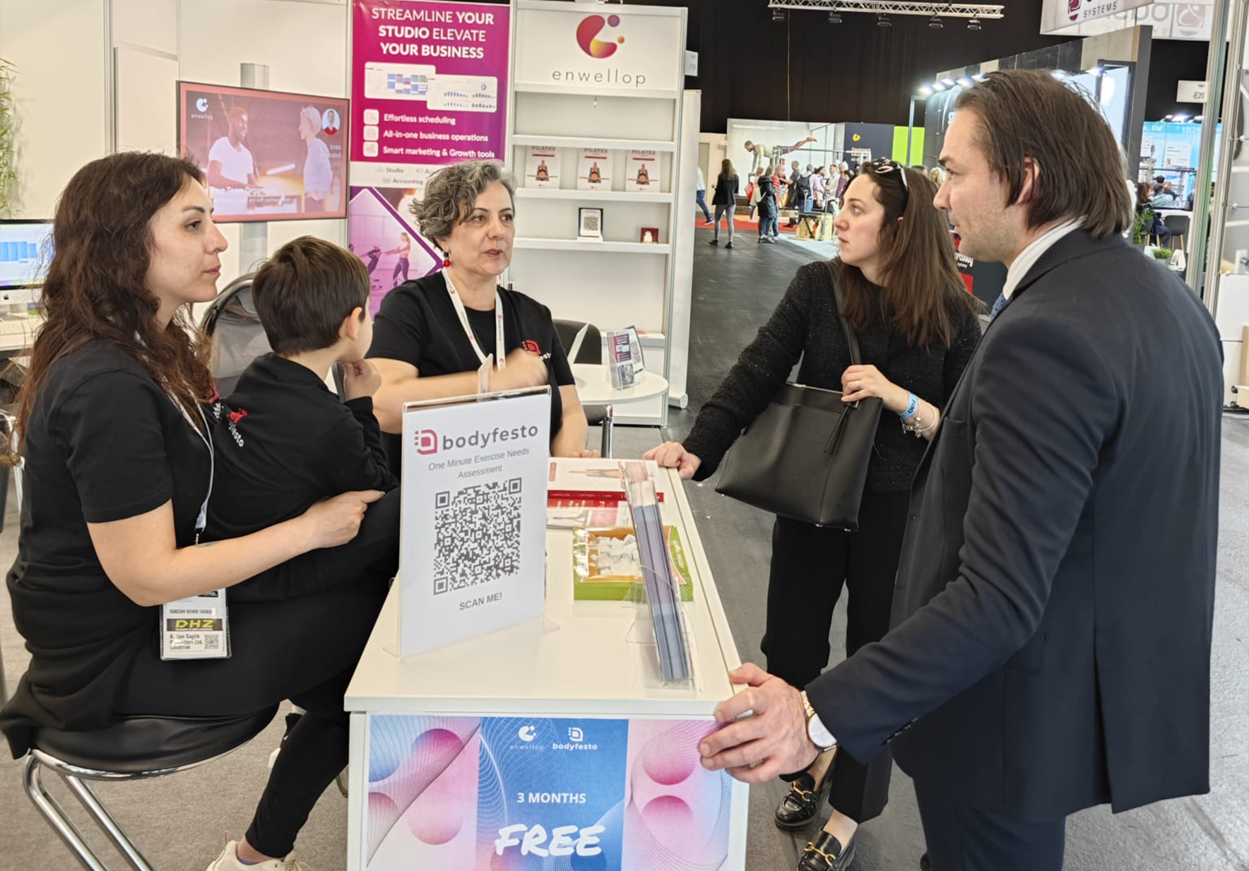 Köln Başkonsolosu Al, FIBO 2025'te Türk firmalarıyla buluştu