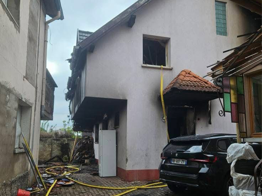 Fransa'da Türk ailenin evinde yangın: Üç kız kardeş hayatını kaybetti