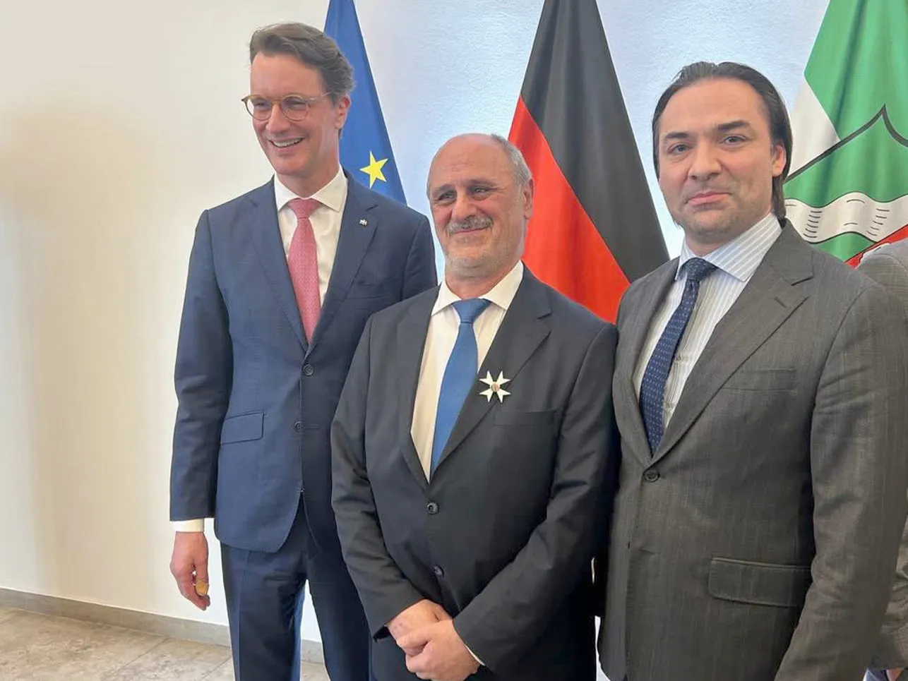 Mustafa Duman’a KRV Liyakat Nişanı takdim edildi