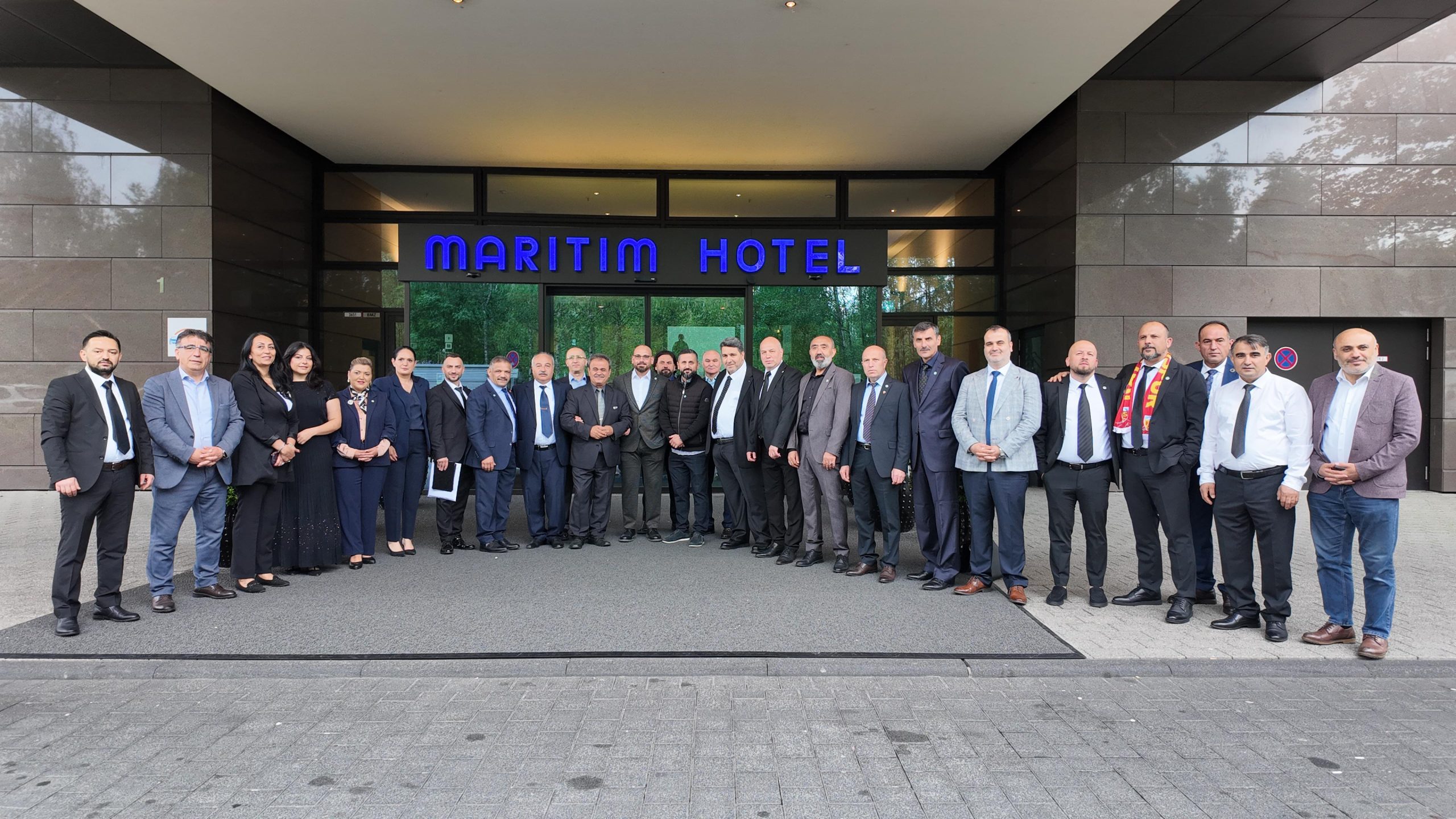 Avrupa Kayserili İşverenler Birliği (AKİB), Düsseldorf'ta tanıtıldı