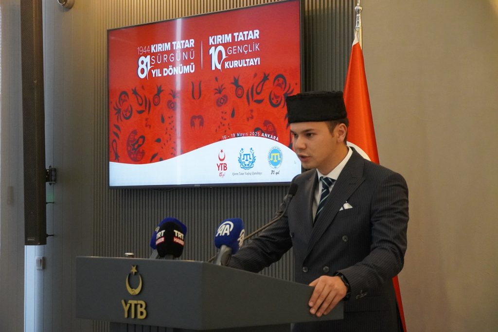 Kırım Tatar Gençlik Kurultayı YTB’nin ev sahipliğinde başladı 11 YTB Samet Cengiz