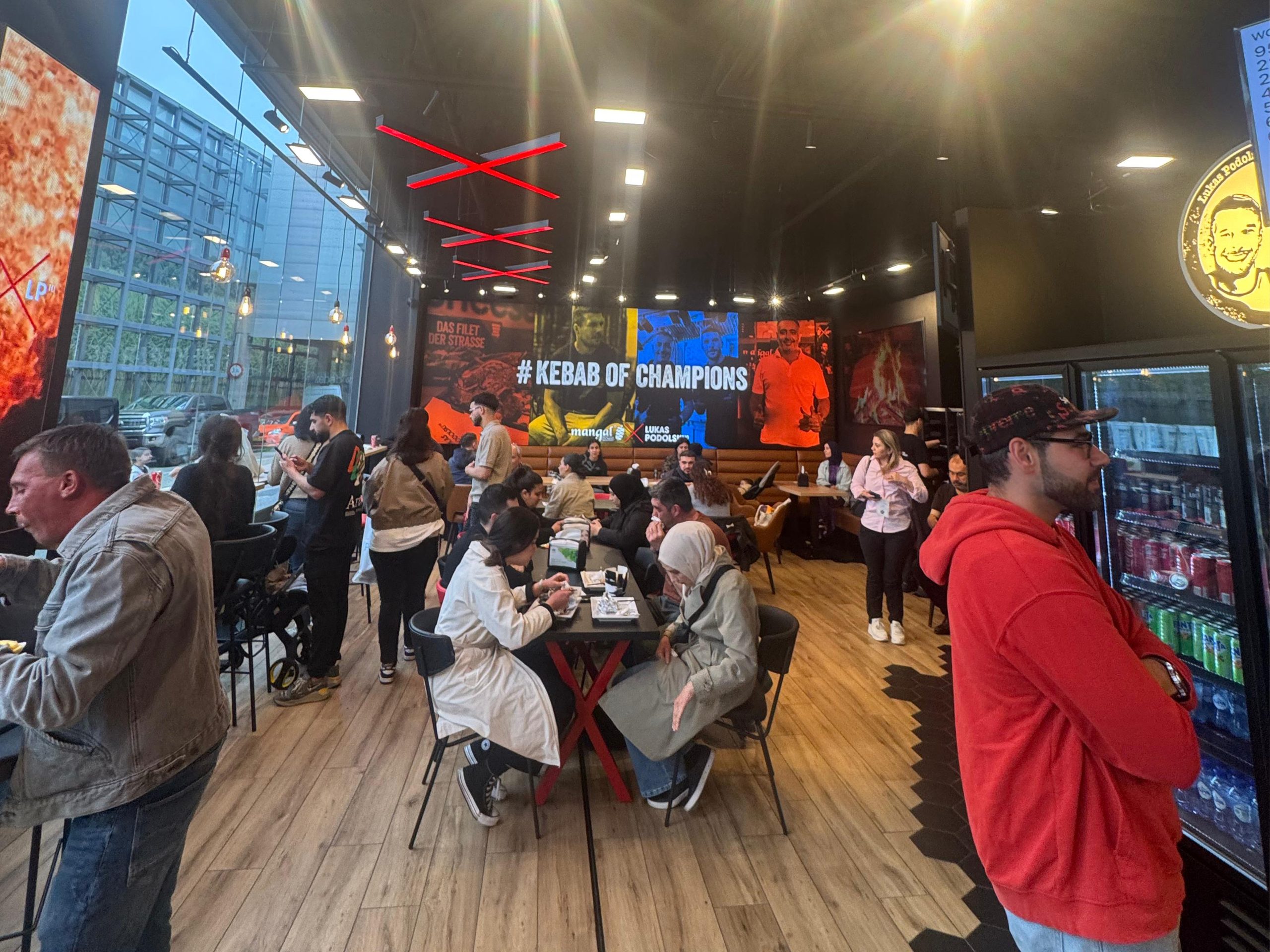 Kayserili girişimci Alemdar'ın Avrupa’daki başarısına AKİB’den tebrik ziyareti