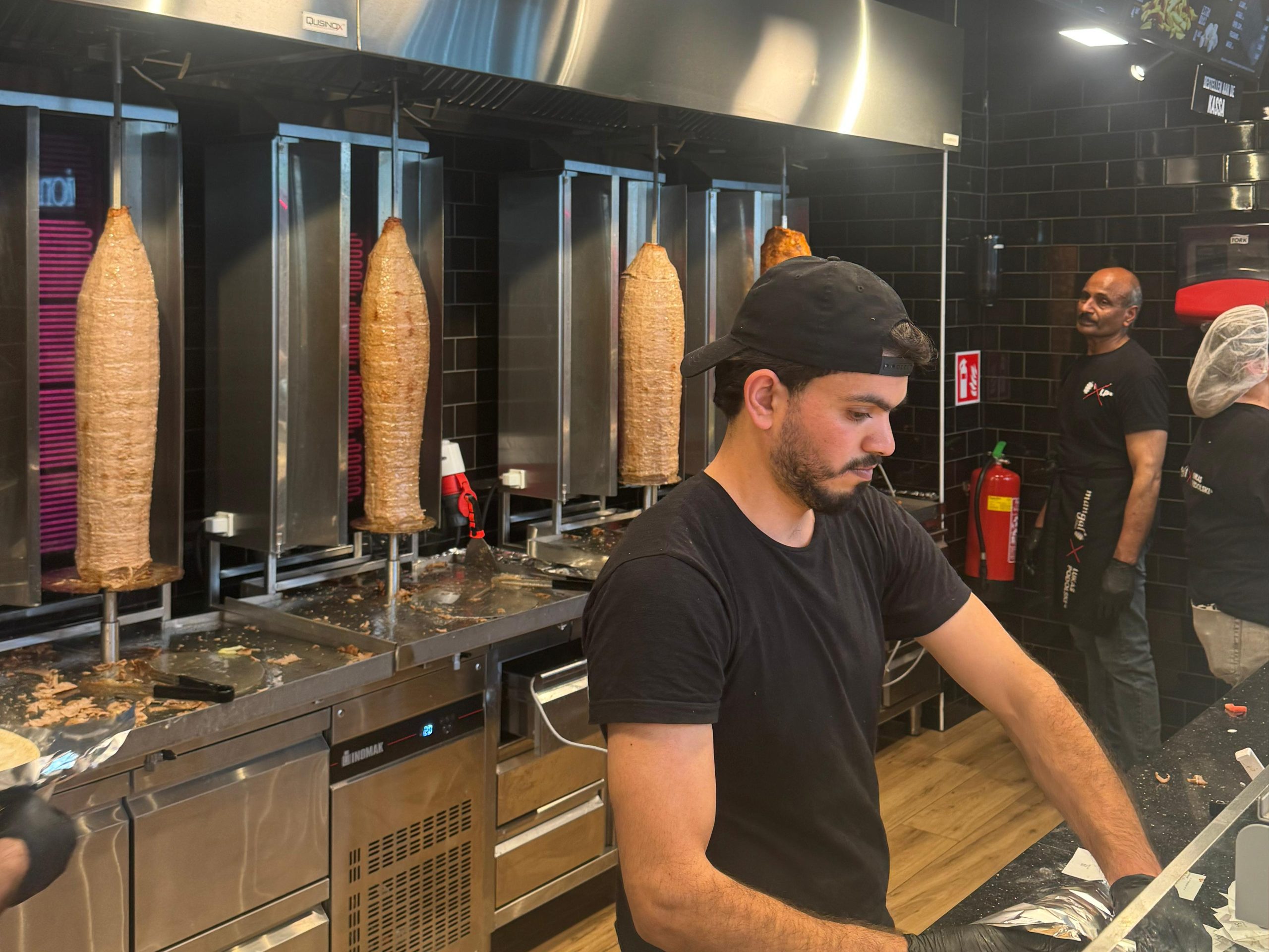 Kayserili girişimci Alemdar'ın Avrupa’daki başarısına AKİB’den tebrik ziyareti