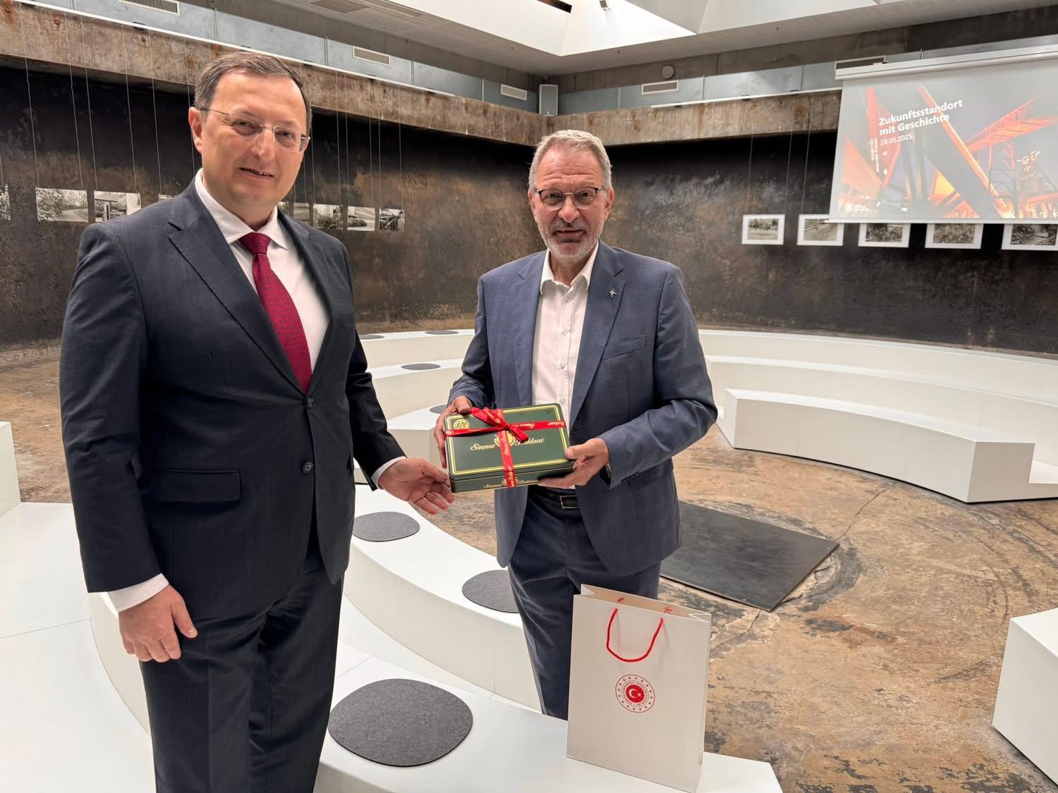 Büyükelçi Turan’dan KRV’de Türkiye-Almanya ilişkilerine anlamlı dokunuş