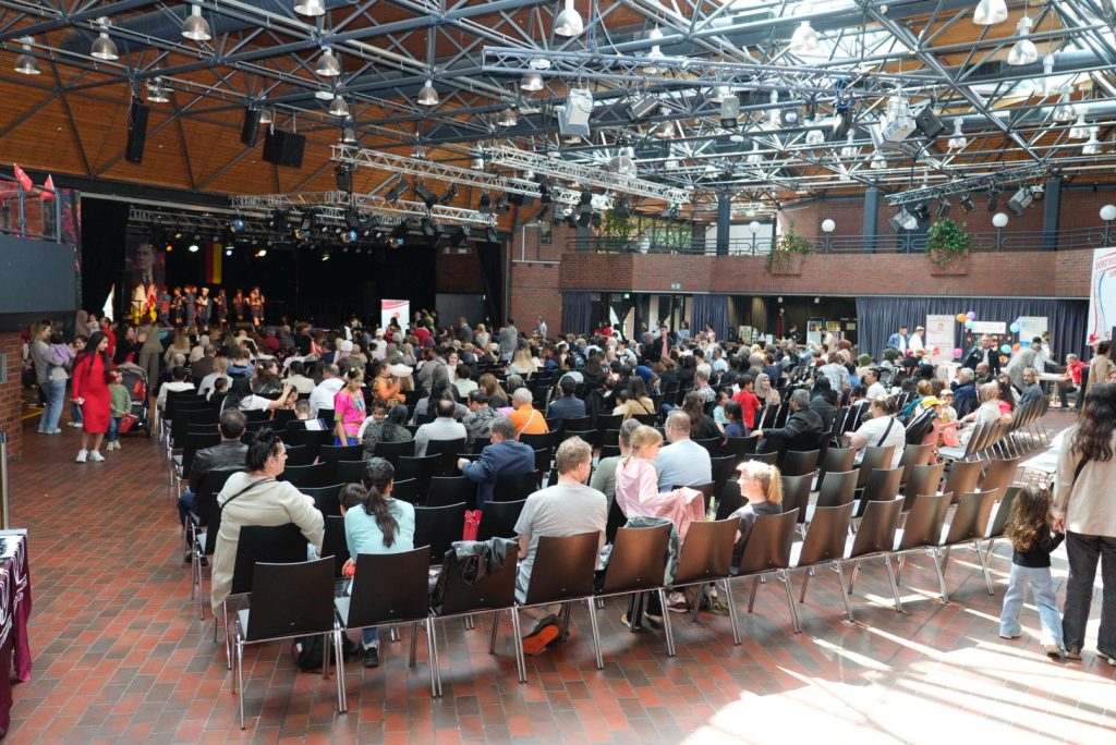 Dortmund’daki 23 Nisan Çocuk Bayramı festivale dönüştü 18 dortmund 23Nisan kutlama 4