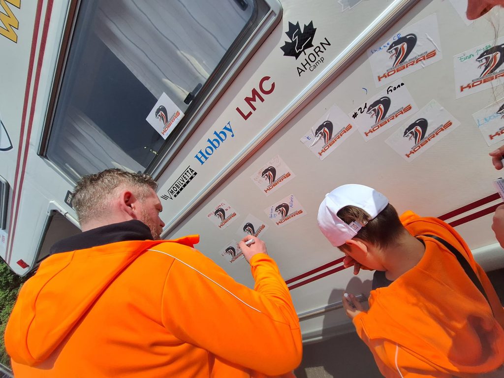 Essen'den Ulan Batur’a 15 bin kilometrelik ralli için start verildi 10 ipek yolu ralli 5