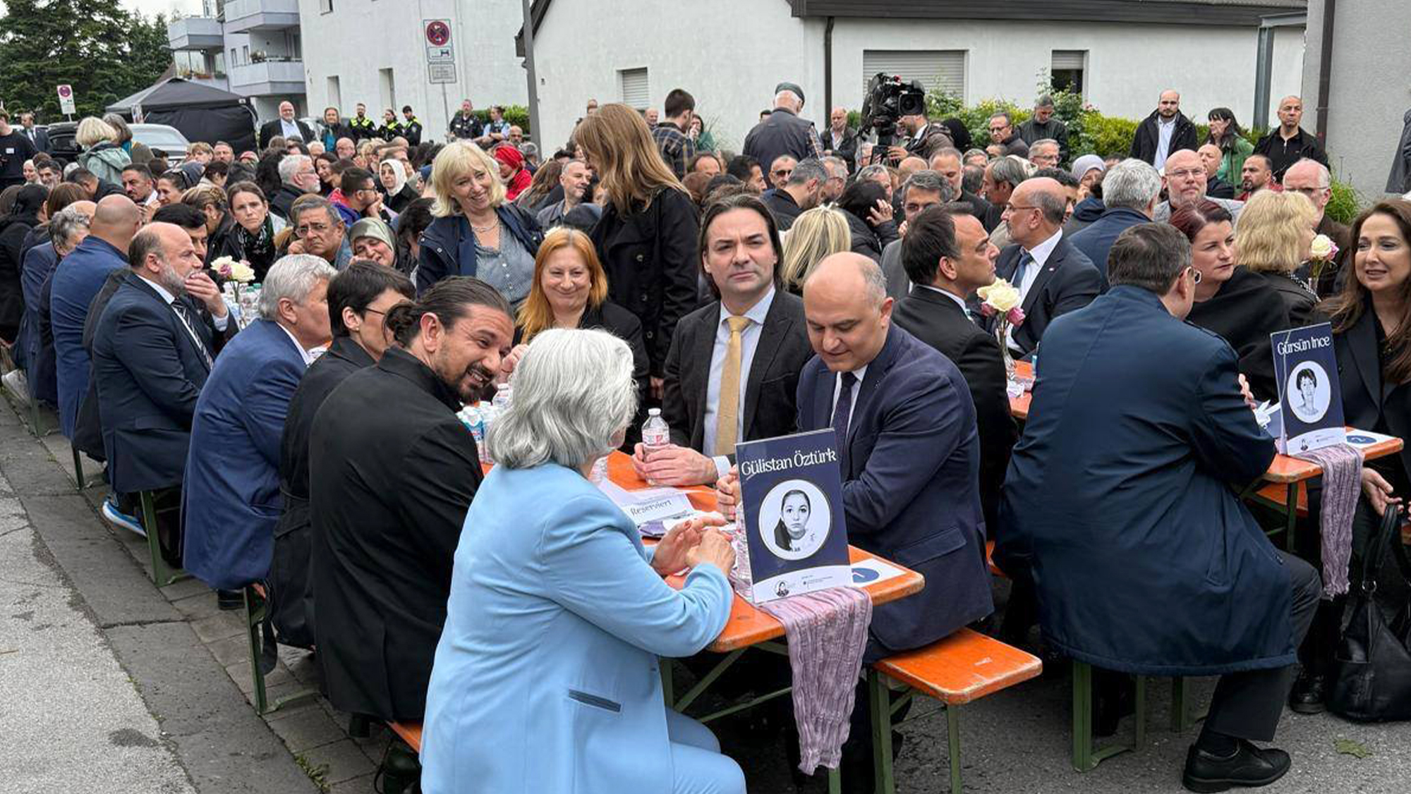 Solingen ırkçı saldırısının üzerinden 32 yıl geçti