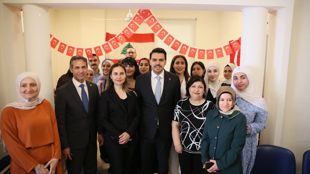 YTB Başkanı Eren: "Türkiye Mezunları Lübnan’ın kalkınmasına katkı sağlayacak" 12 ytb lubnan bulusma 8
