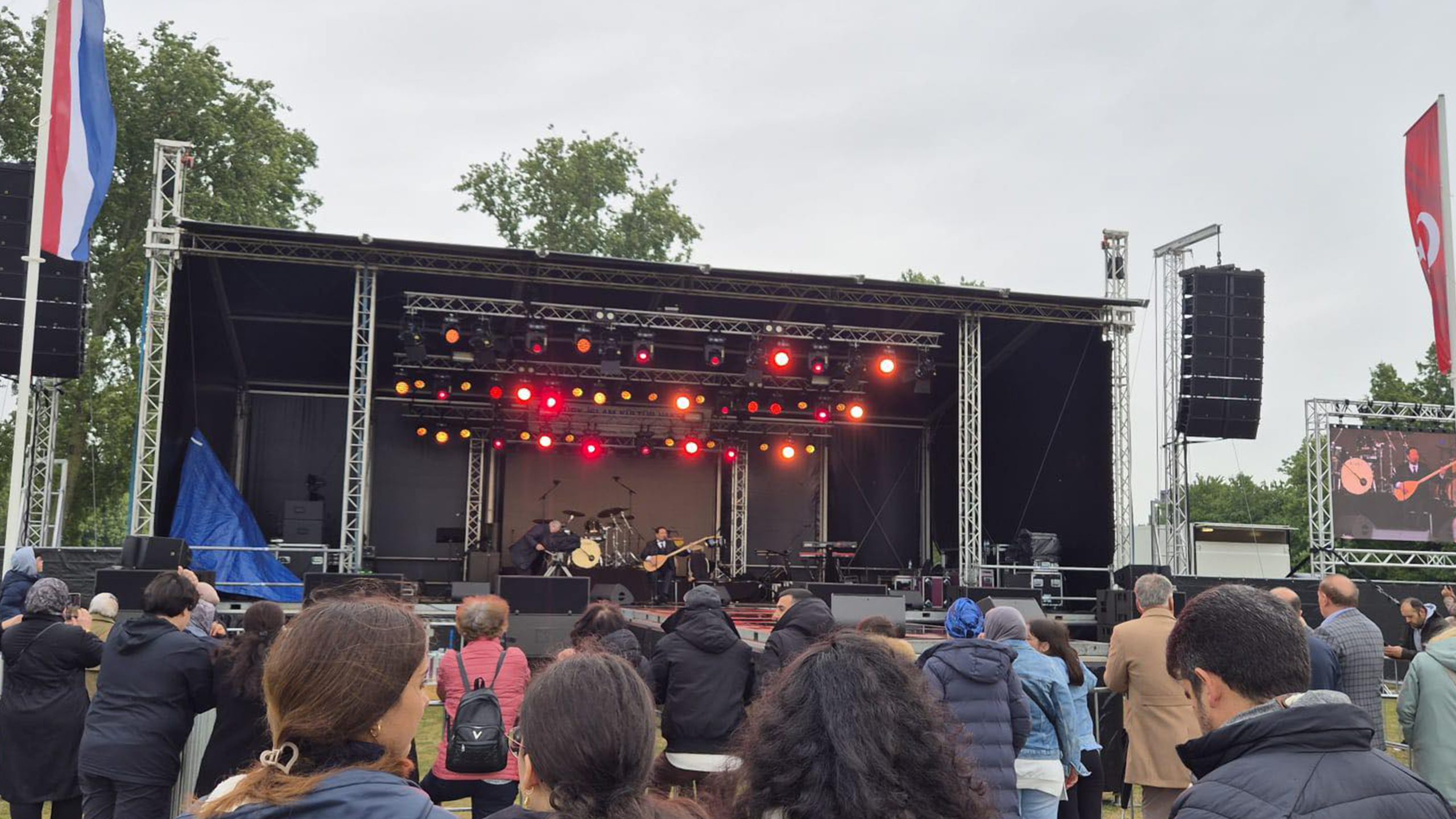 Zuiderpark’ta kültür rüzgarı: Turquoise Türk Günü Festivali renkli görüntülere sahne oldu