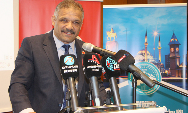 SV Özvatan Derneği’nde güven tazelendi: AKİB üyesi Karazehir yeniden başkan seçildi 9 ozvatan 2 1