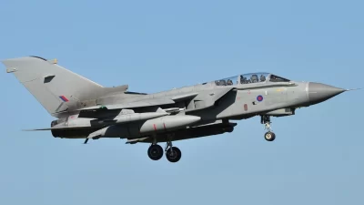 Almanya, Türkiye’ye Eurofighter Typhoon savaş uçağı satışına yeşil ışık yaktı.