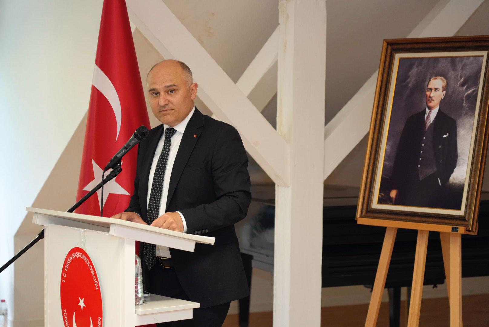 Essen Başkonoslosu Aydın: