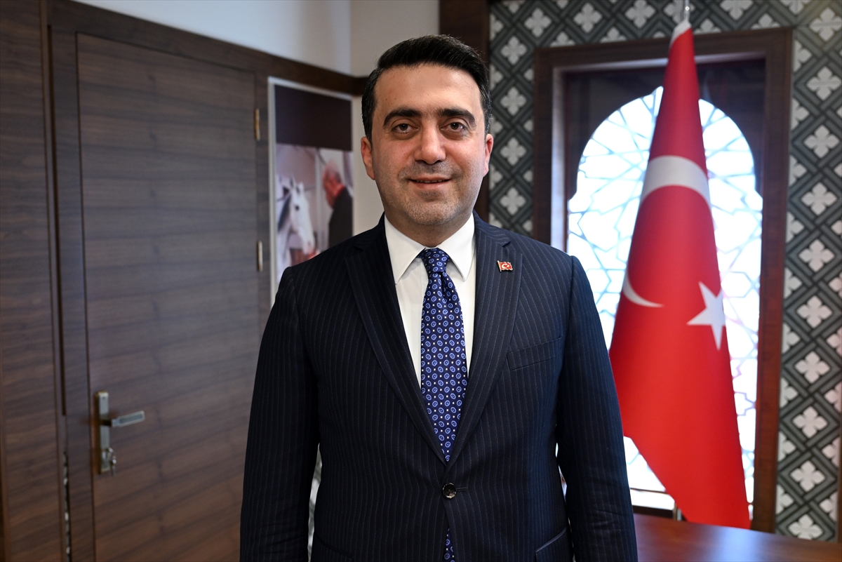 geleneksel spor dallari federasyonu baskani turus aanin yilin kareleri oylamasina katildi 8be6f7c