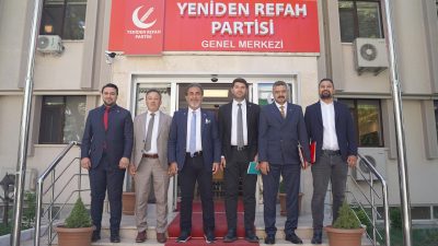 Yeniden Refah Partisi Avrupa Başkanı Ahmet Günaydın ve beraberindeki Avrupa