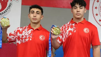 İspanya’da 23-30 Temmuz tarihlerinde düzenlenen U15 Avrupa Halter Şampiyonası’nda, Selçuklu