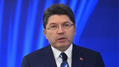 Adalet Bakanı Yılmaz Tunç, sahte diplomalarla ilgili yürütülen kapsamlı soruşturmalar