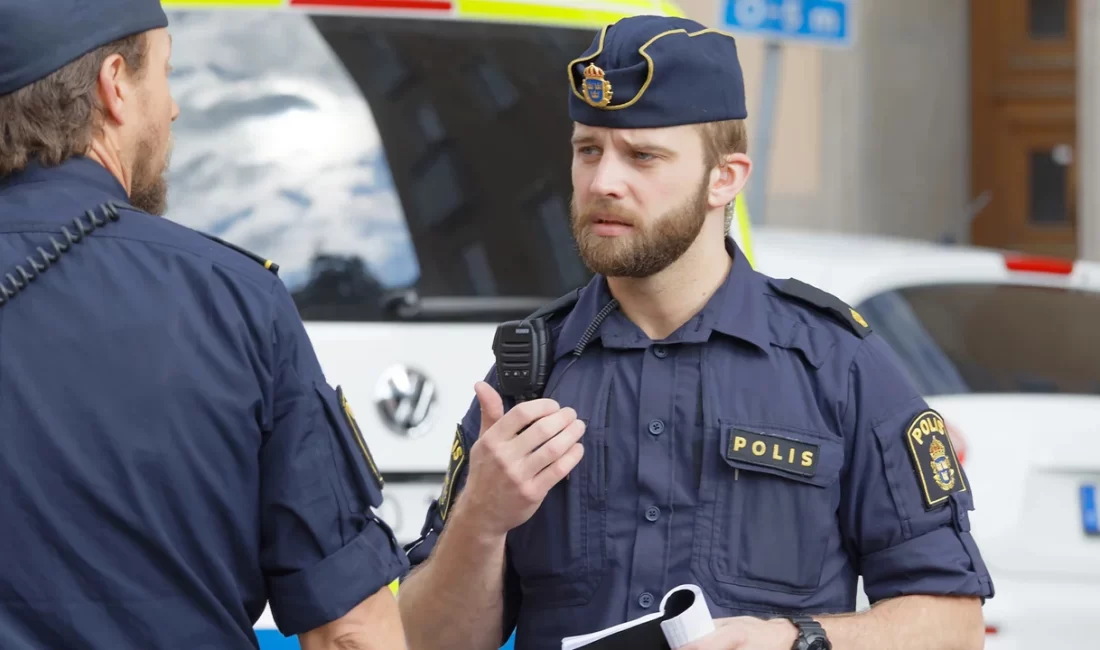 İsveç’in Örebro kentinde, cuma namazı çıkışında cami yakınlarında düzenlenen silahlı