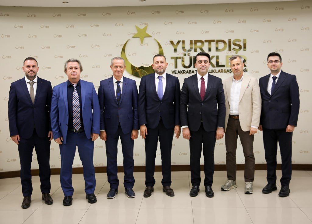 BTTDD Bursa Şubesi, YTB Başkanı Abdulhadi Turus'u ziyaret etti