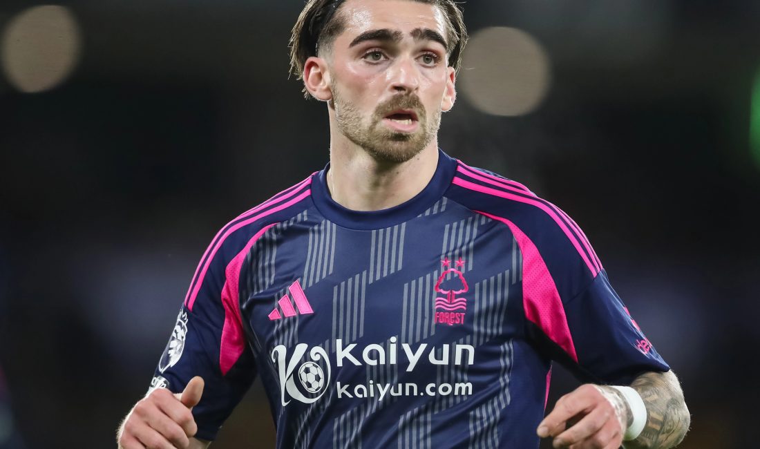Besiktas, yeni transferi Jota Silva ile beraber taraftarlarını heyecanlandırıyor. Portekizli