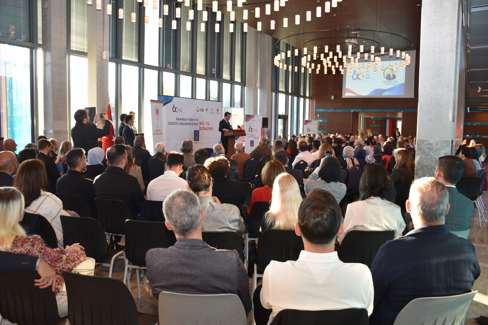 Türkiye-Fransa İş Gücü Anlaşması‘nın 60. Yılı büyük bir çoşku ile kutlandı