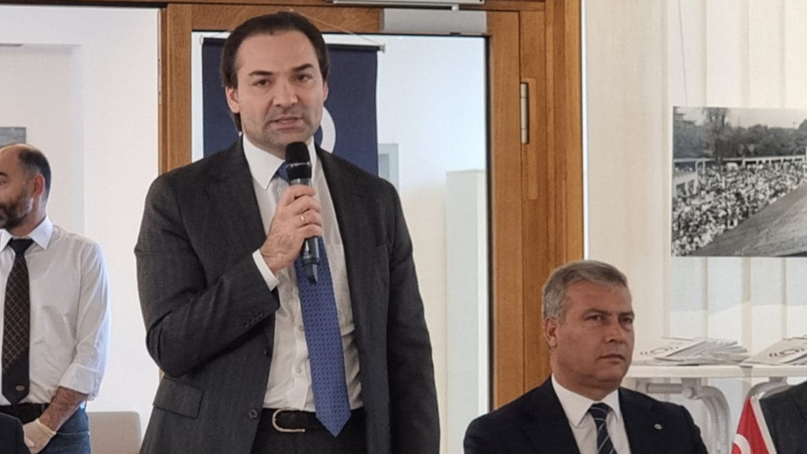 Anadolu Üniversitesi Almanya’da 38. Yıl Mezuniyet Töreni düzenledi