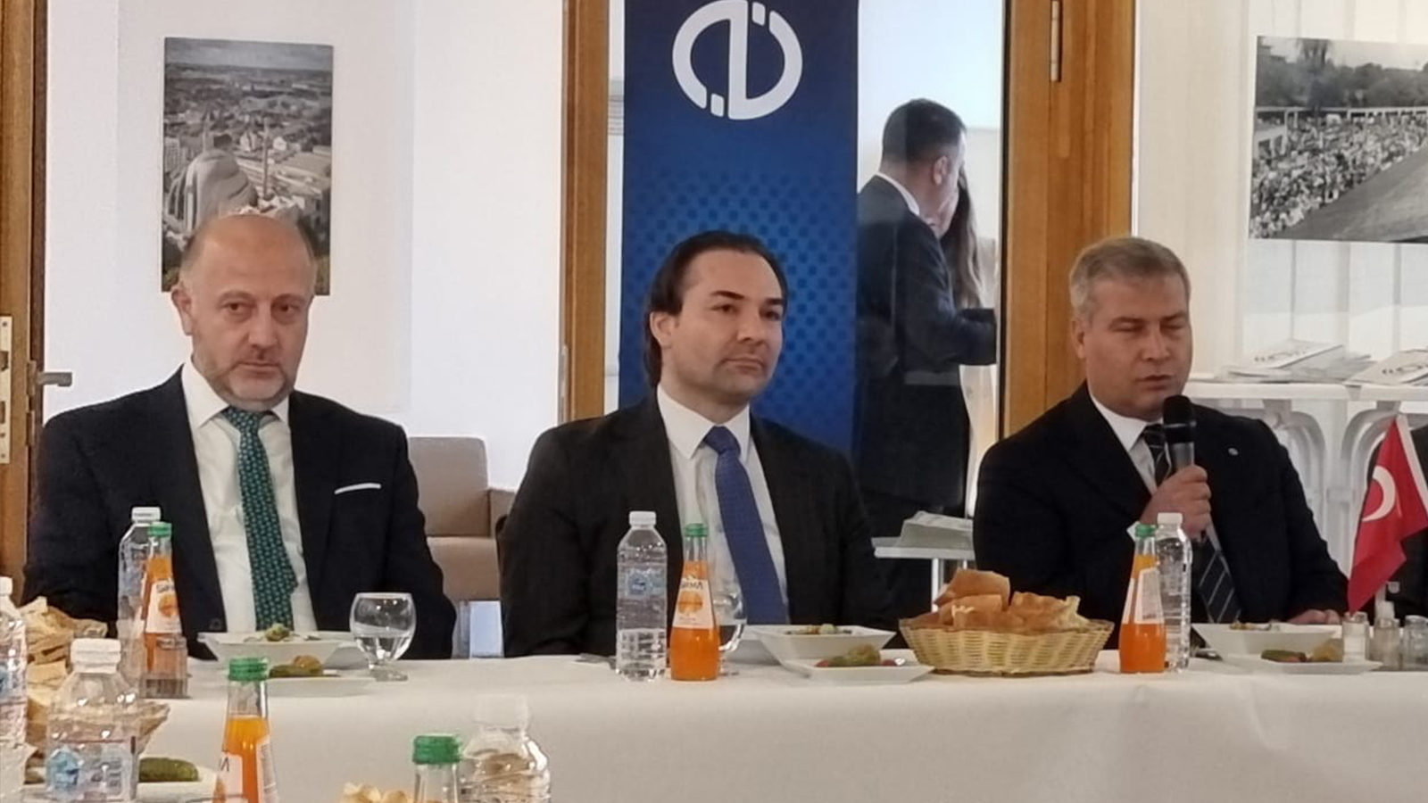 Anadolu Üniversitesi Almanya’da 38. Yıl Mezuniyet Töreni düzenledi