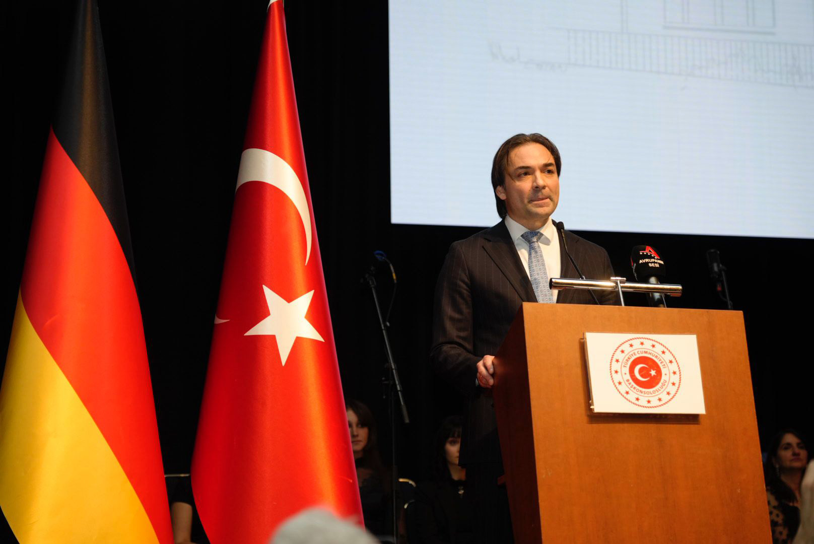 Köln’de Cumhuriyet Bayramı resepsiyonu: Birlik ve dayanışma mesajları