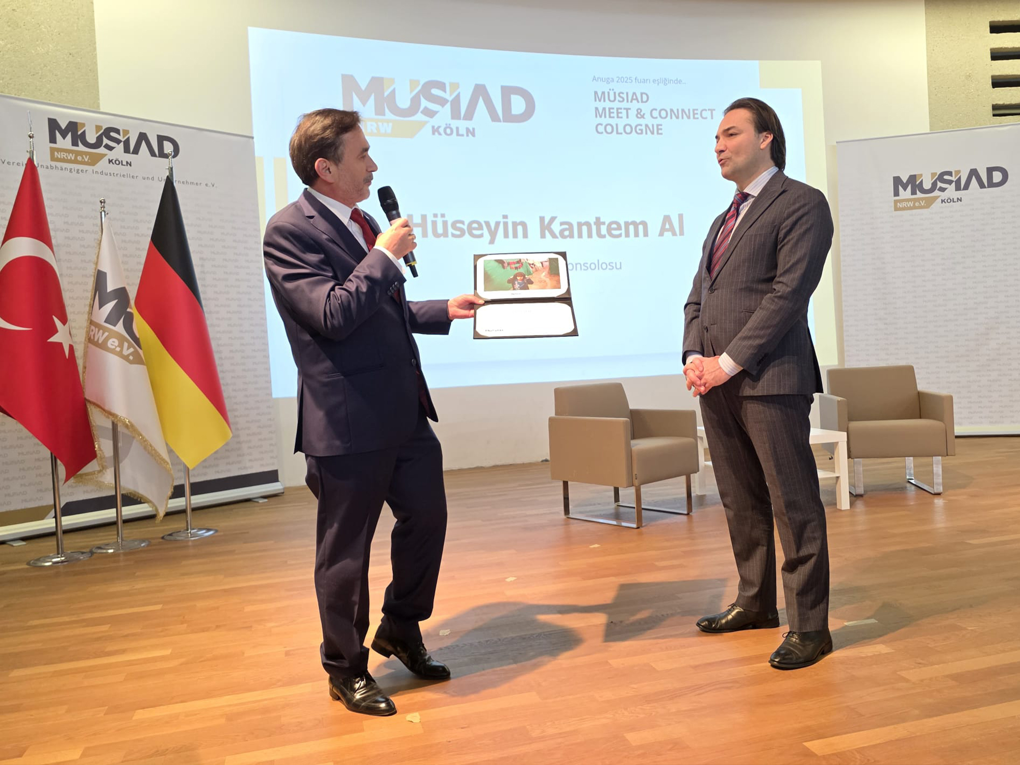 musiad10