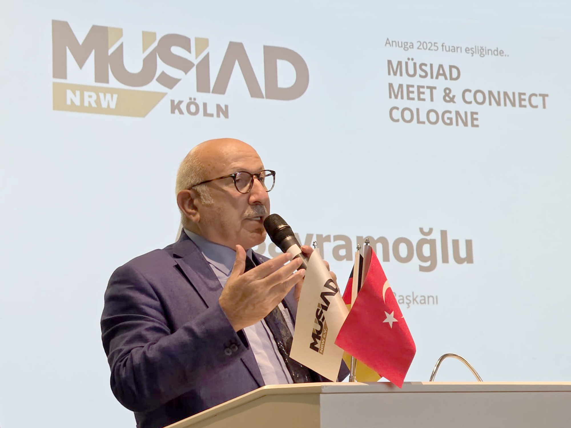 MÜSİAD, Köln’de Türkiye ve Almanya iş dünyasını buluşturdu