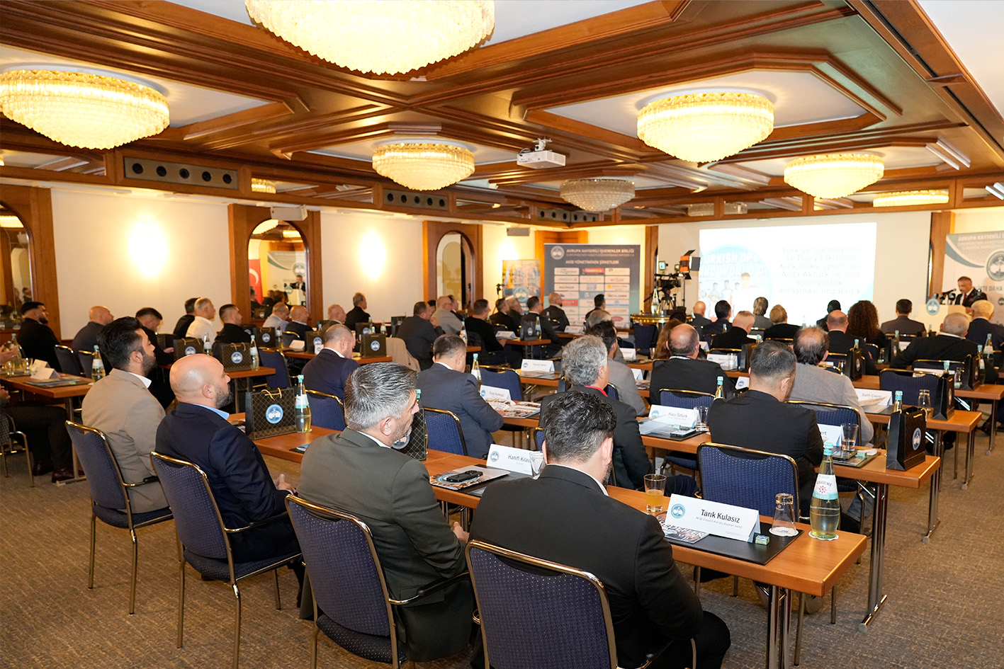 AKİB, Avrupa’da Kayserilileri yatırım vizyonuyla buluşturdu