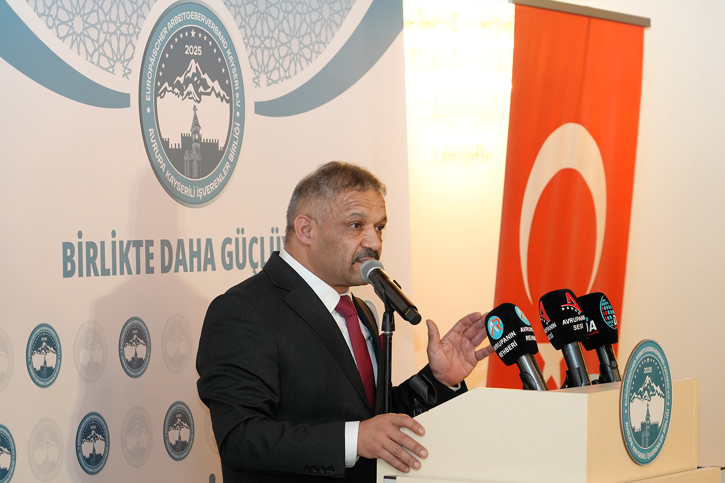 AKİB, Avrupa’da Kayserilileri yatırım vizyonuyla buluşturdu