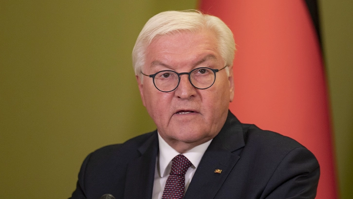 Steinmeier’den Almanya’ya askerlik çağrısı!