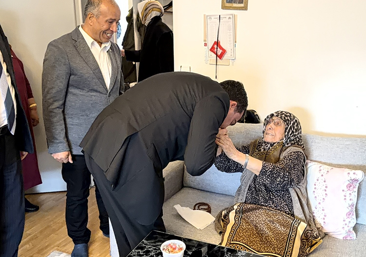 YTB Başkanı Turus’tan 100 Yaşındaki Esma Zengin’e Ziyaret