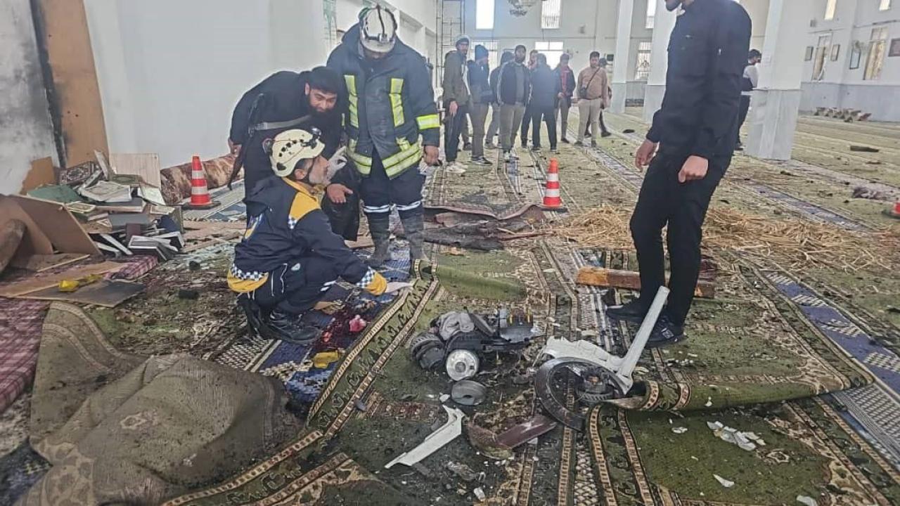 Suriye’de camiye yönelik bombalı saldırı: 8 ölü, 18 yaralı