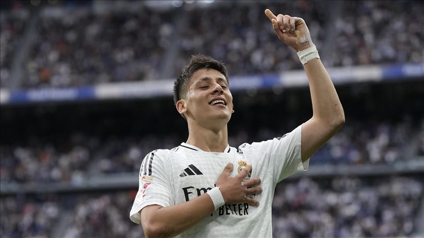 Real Madrid’den Arda Güler’e övgü