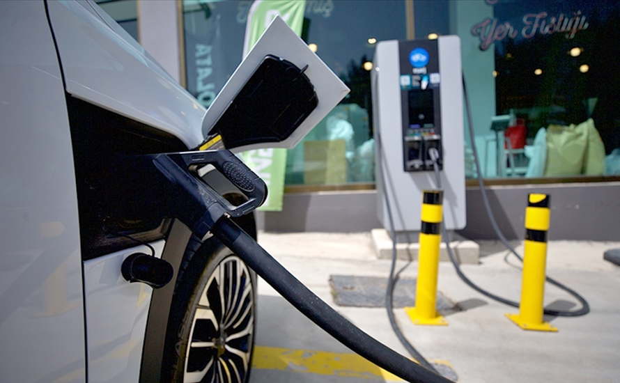 Elektrikli otomobillerde rekor yıl: Türkiye’de 2025’te 200 Bin satış