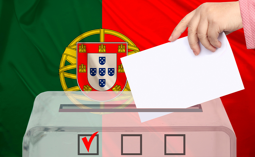 Yaklaşık 50 yıllık diktatörlüğün ardından Portekiz sandık başında