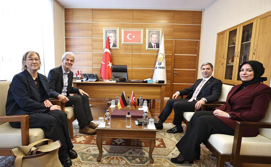 AK Parti Genel Başkan Yardımcısı Sırakaya, Alman Büyükelçiliği heyetiyle bir araya geldi