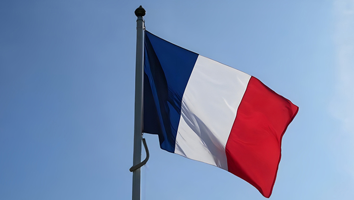 Fransa Uyardı Avrupa Gücünü Göstersin