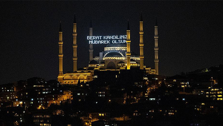 Bu Akşam Berat Kandili İdrak Edeceğiz