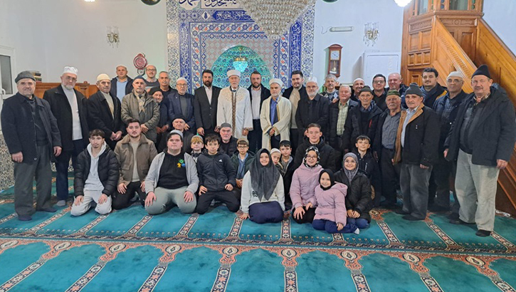 Berat Kandili Gümülcine’de Dualarla Yaşandı