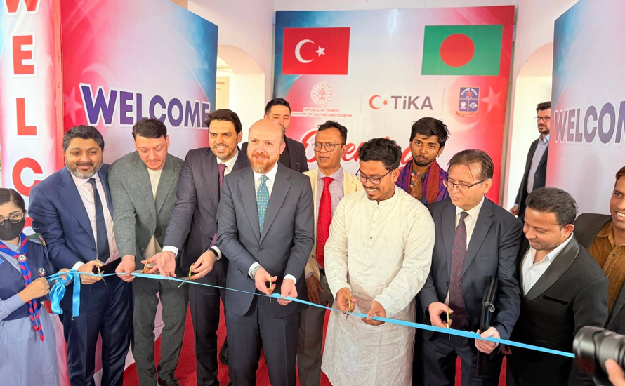 Dakka’da TİKA imzası: Üniversite Sağlık Merkezi yenilendi