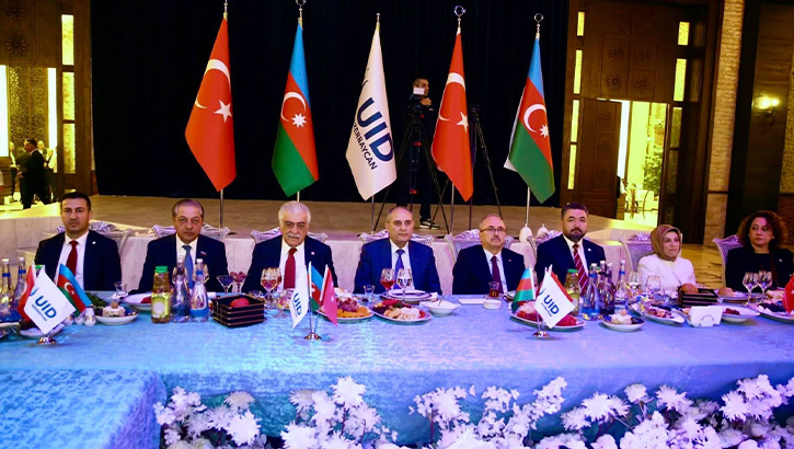 UID Azerbaycan’dan Bakü’de Birlik ve Dayanışma İftarı