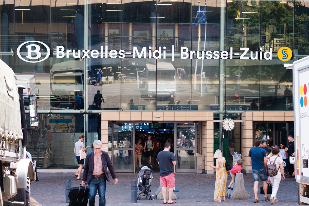 Belçika’da genel grev hayatı felç etti