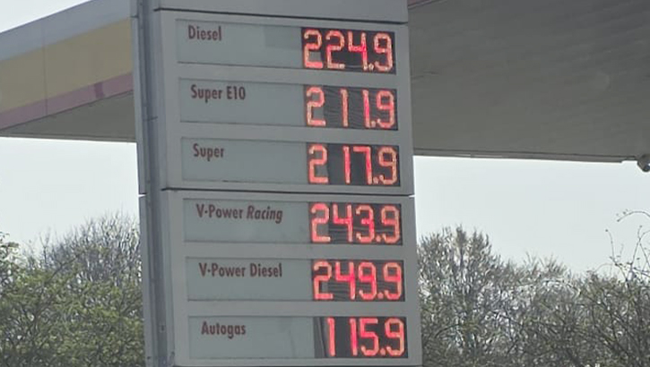 Almanya’da benzine artık günde en fazla bir zam