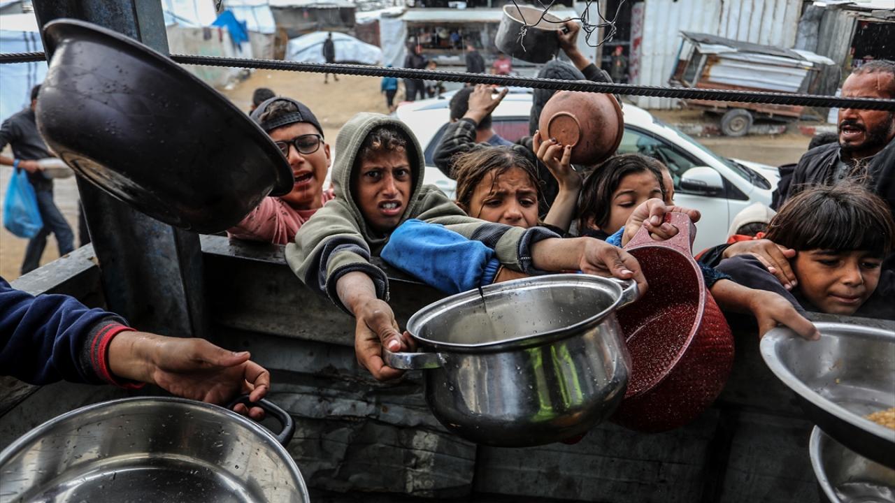 BM: Gazze’ye Yardım Geçişleri Ciddi Şekilde Durdurdu