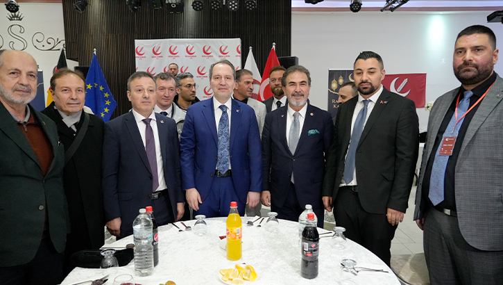 Fatih Erbakan’dan Refah Avrupa Teşkilatı iftarında önemli mesajlar verdi