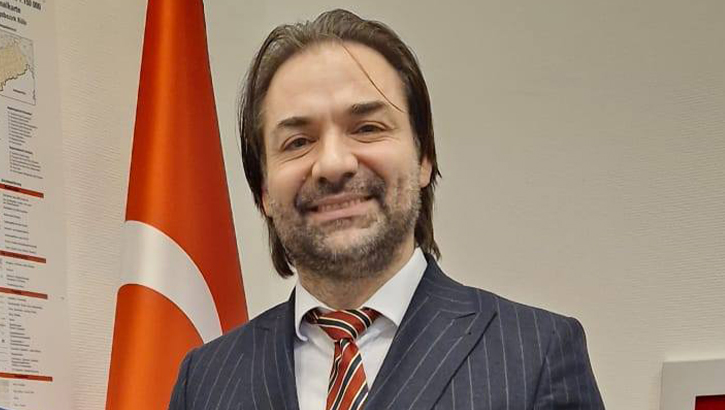 T.C. Köln Başkonsolosu Hüseyin Kandemir Al’dan Ramazan Bayramı Mesajı