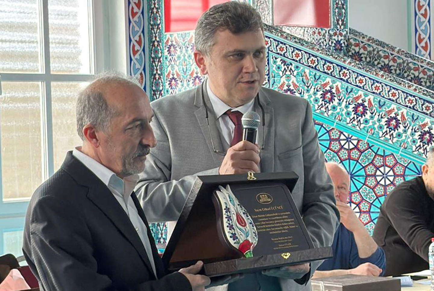 Lüdenscheid’de hizmetle geçen 29 yılın ardından Başkan Üçüncü'ye duygusal veda