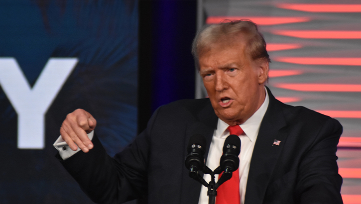 Trump’tan İran’a sert uyarı: “Anlaşma olmazsa güç kullanırız”